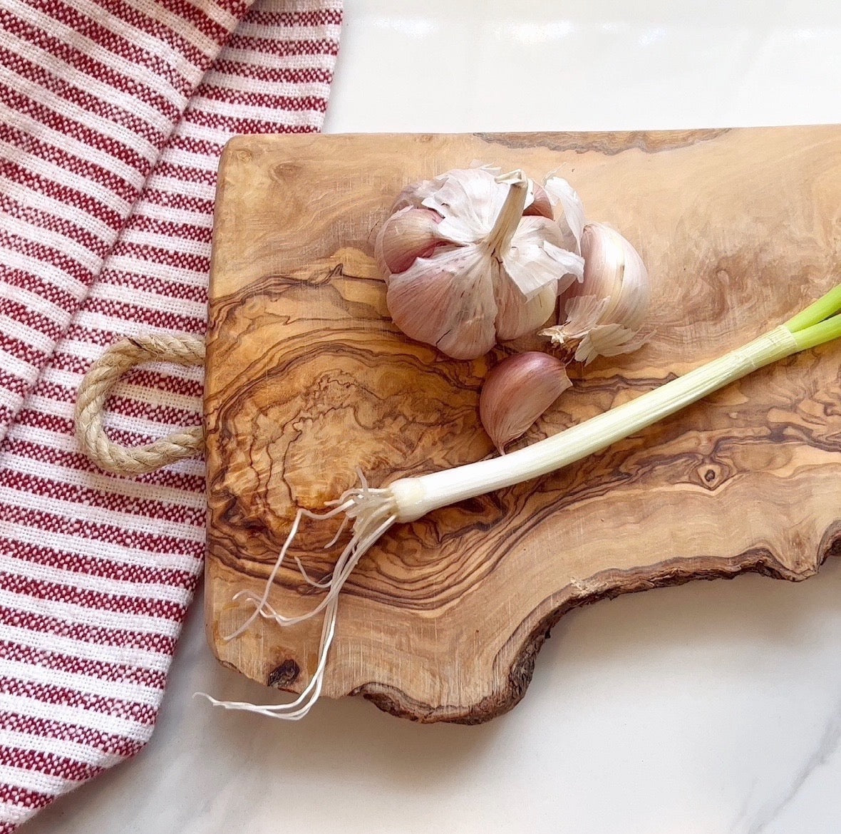 Olive Wood Natural Live Edge Cutting Boards – Cara Concept Store